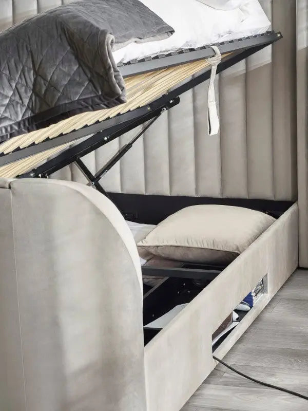 Clara Ottoman TV Bed 135cm - Light Grey Luxepalace