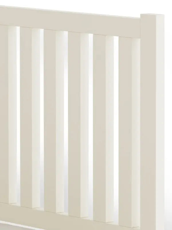 Coxmoor 150cm Bed - Ivory Luxepalace