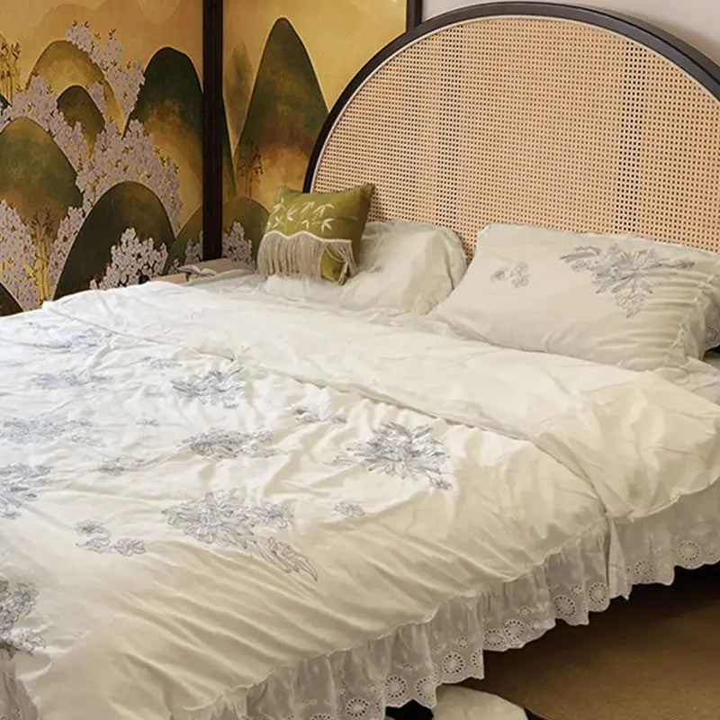 Heather King Size / Super King Size Bed, Rattan Luxepalace.co.uk
