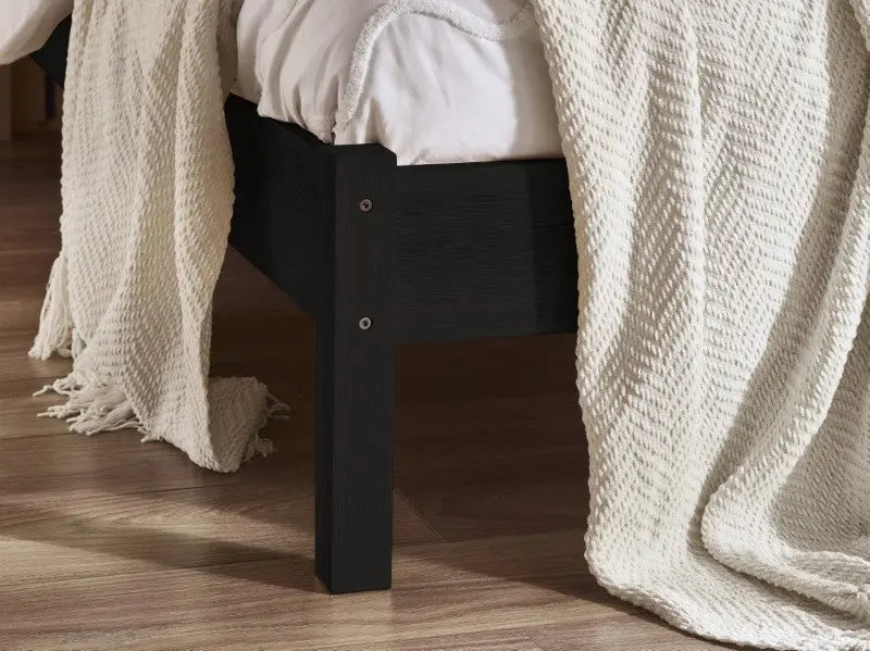 Padstow Rattan 135Cm Double Bed - Black Luxepalace