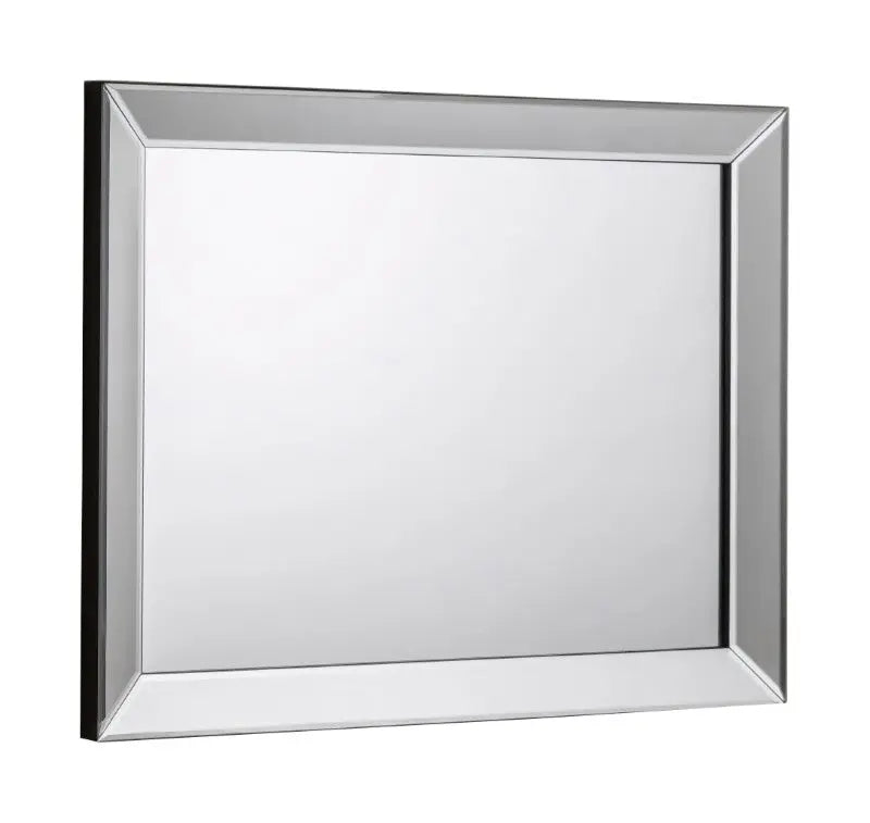 Soprano Wall Mirror Luxepalace