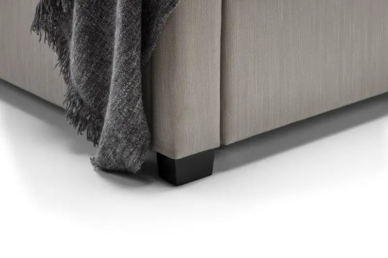 Wilton 4 Drawer 135cm Double Bed - Grey Linen Luxepalace