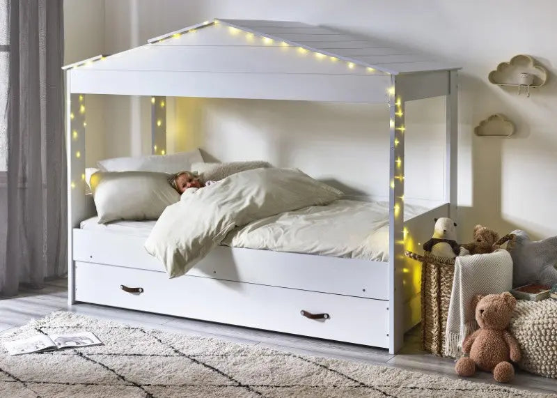 Hazel Low Sleeper Luxepalace