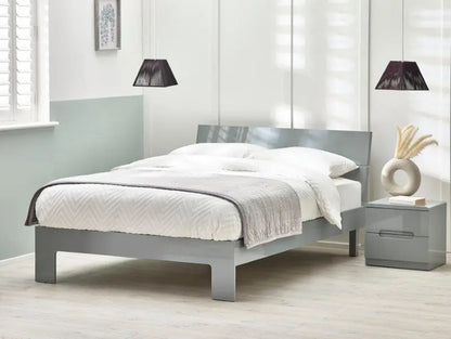 Manhattan Bed 135Cm - Grey Luxepalace