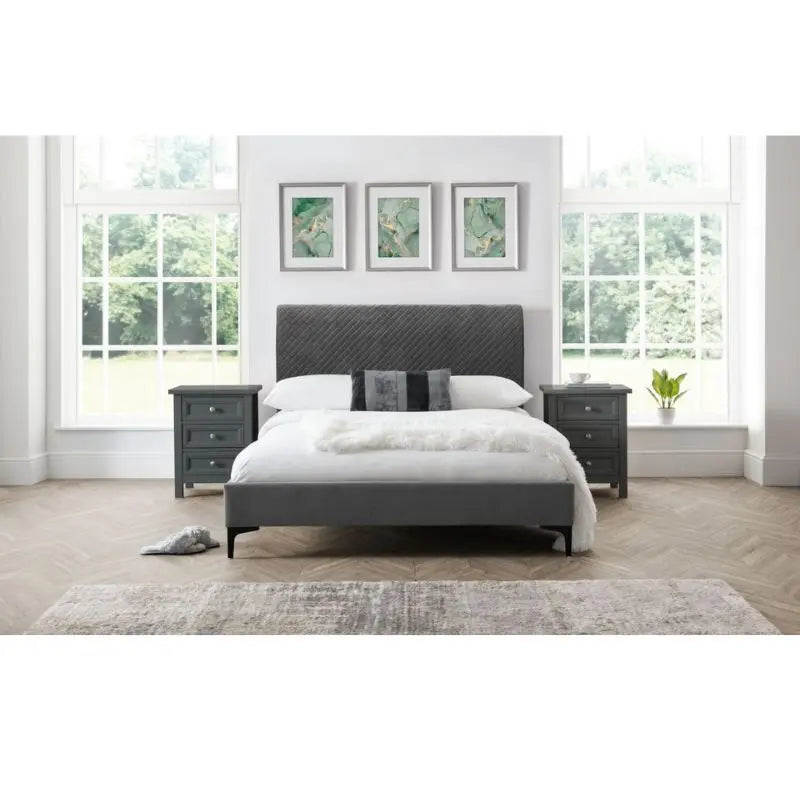 Sanderson Diamond Quilted Velvet Bed 180Cm Luxepalace
