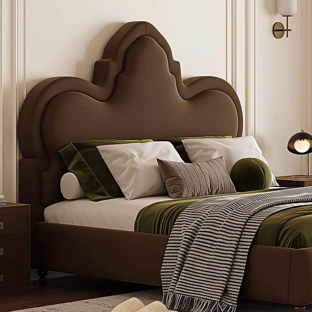 Thalia Wingback King Size Bed, Double Bed Luxepalace.co.uk